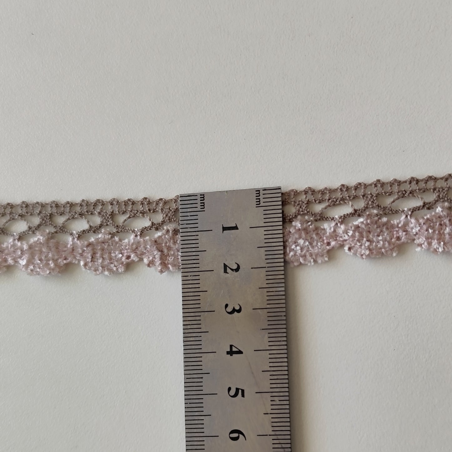 3 Mètres de Ruban dentelle d'environ 18mm