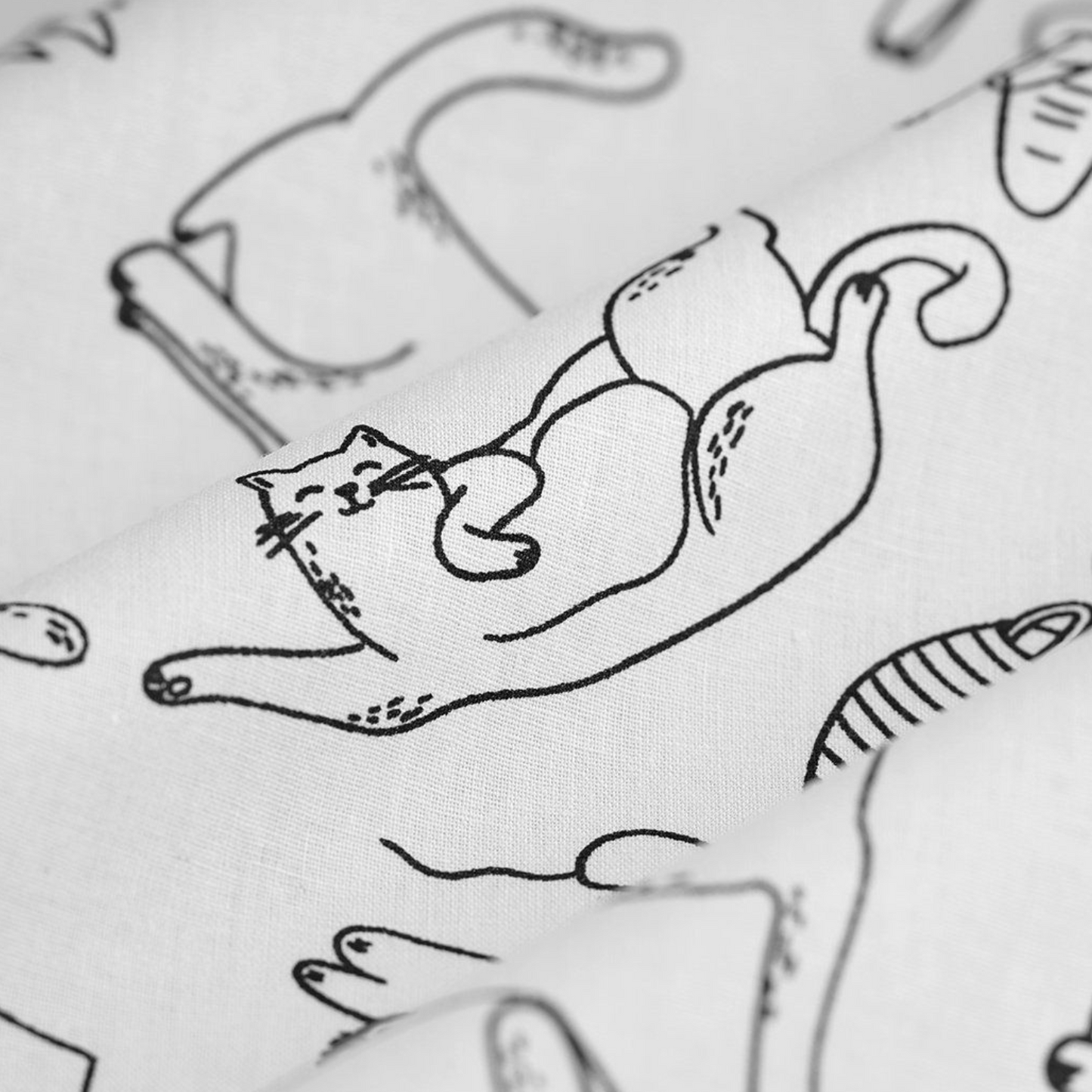 Coupon 45x45cm - Tissu coton Motif chats à colorier