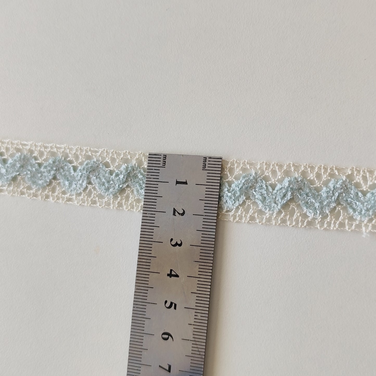 3 Mètres de Ruban dentelle d'environ 20mm
