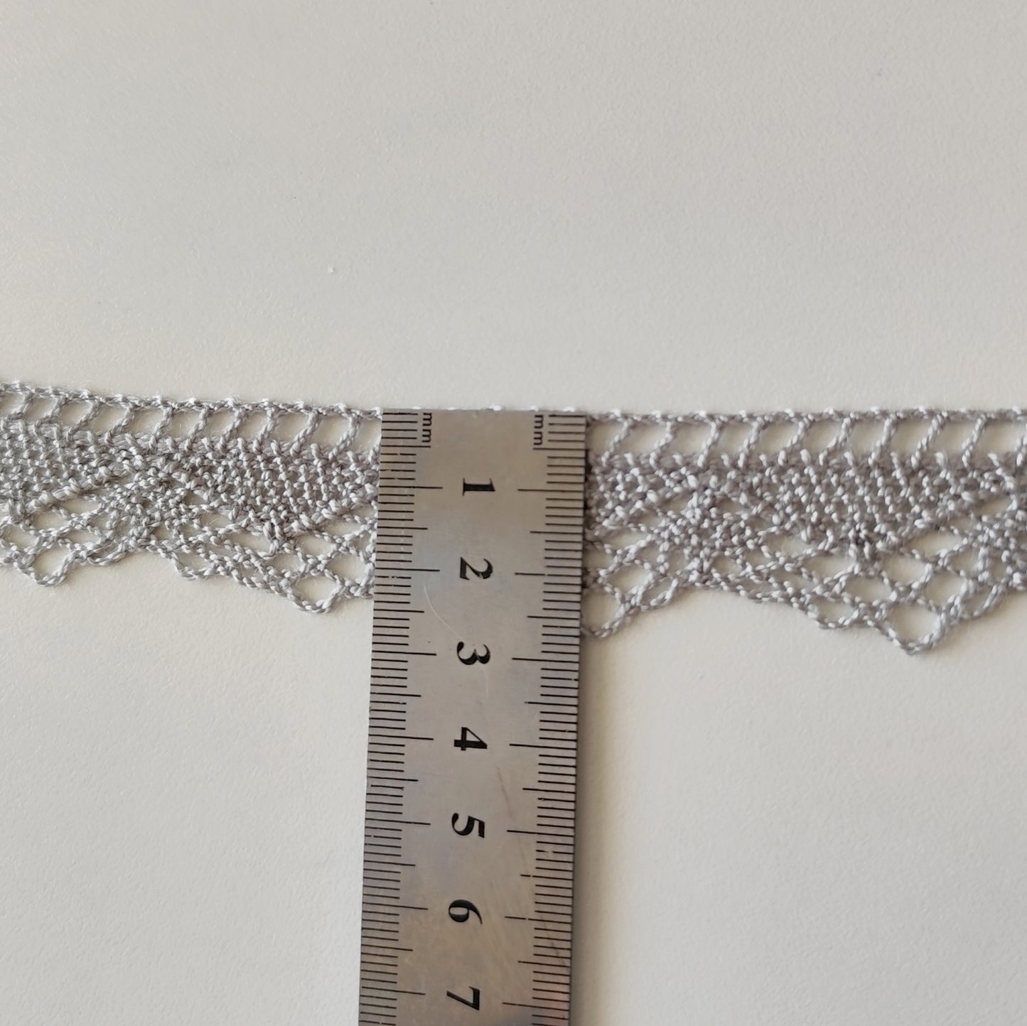 3 Mètres de Ruban dentelle d'environ 28mm
