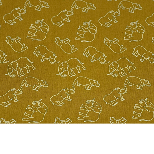 Coupon 45x45cm - Tissu coton Motif éléphants, hippopotames, rhinocéros sur fond moutarde